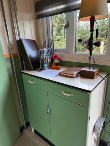 Ted'S Shed Apartment Bishop Auckland Bagian luar foto